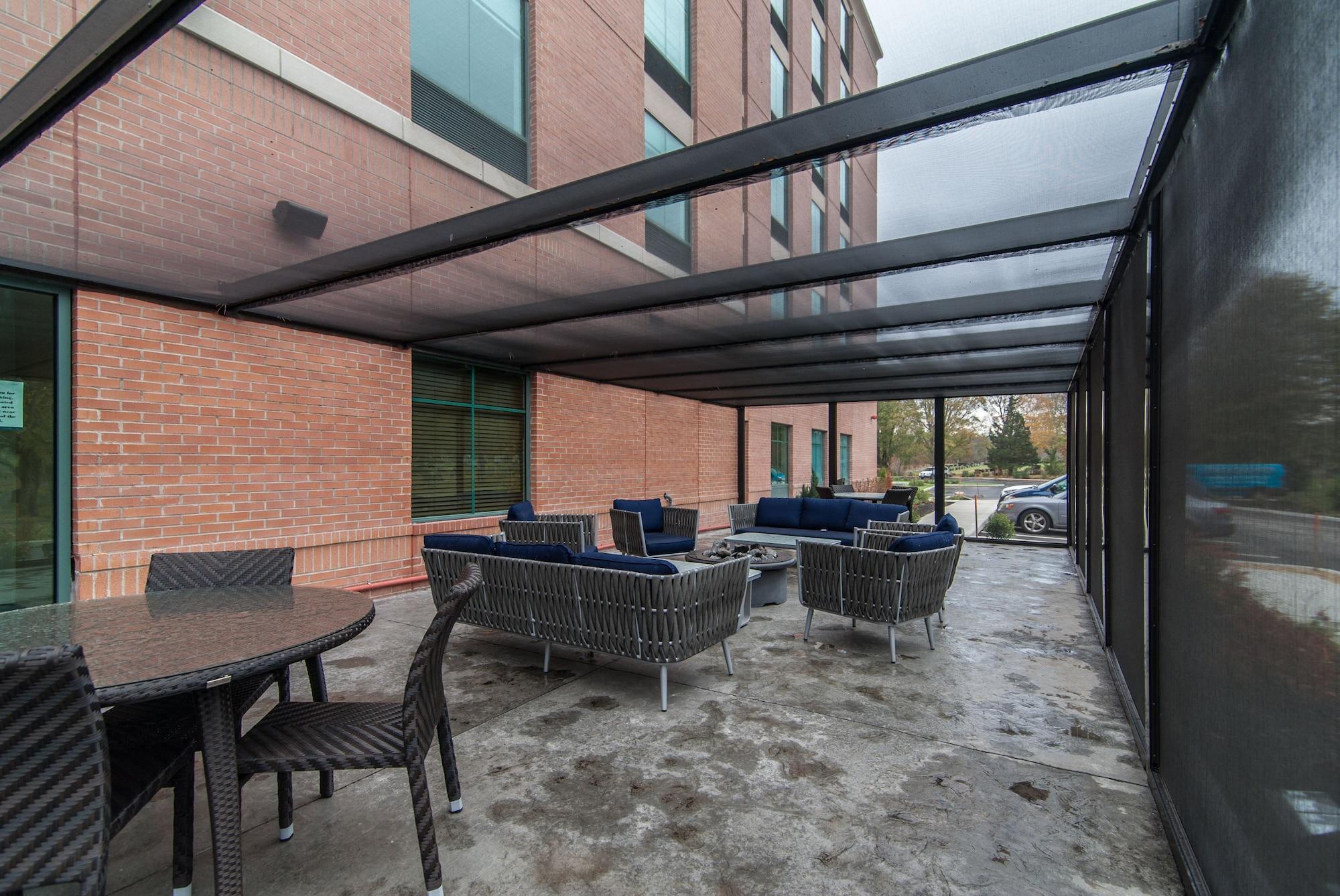 Hampton Inn Norwich Ngoại thất bức ảnh