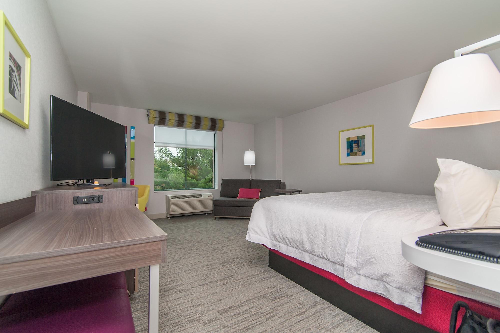 Hampton Inn Norwich Ngoại thất bức ảnh