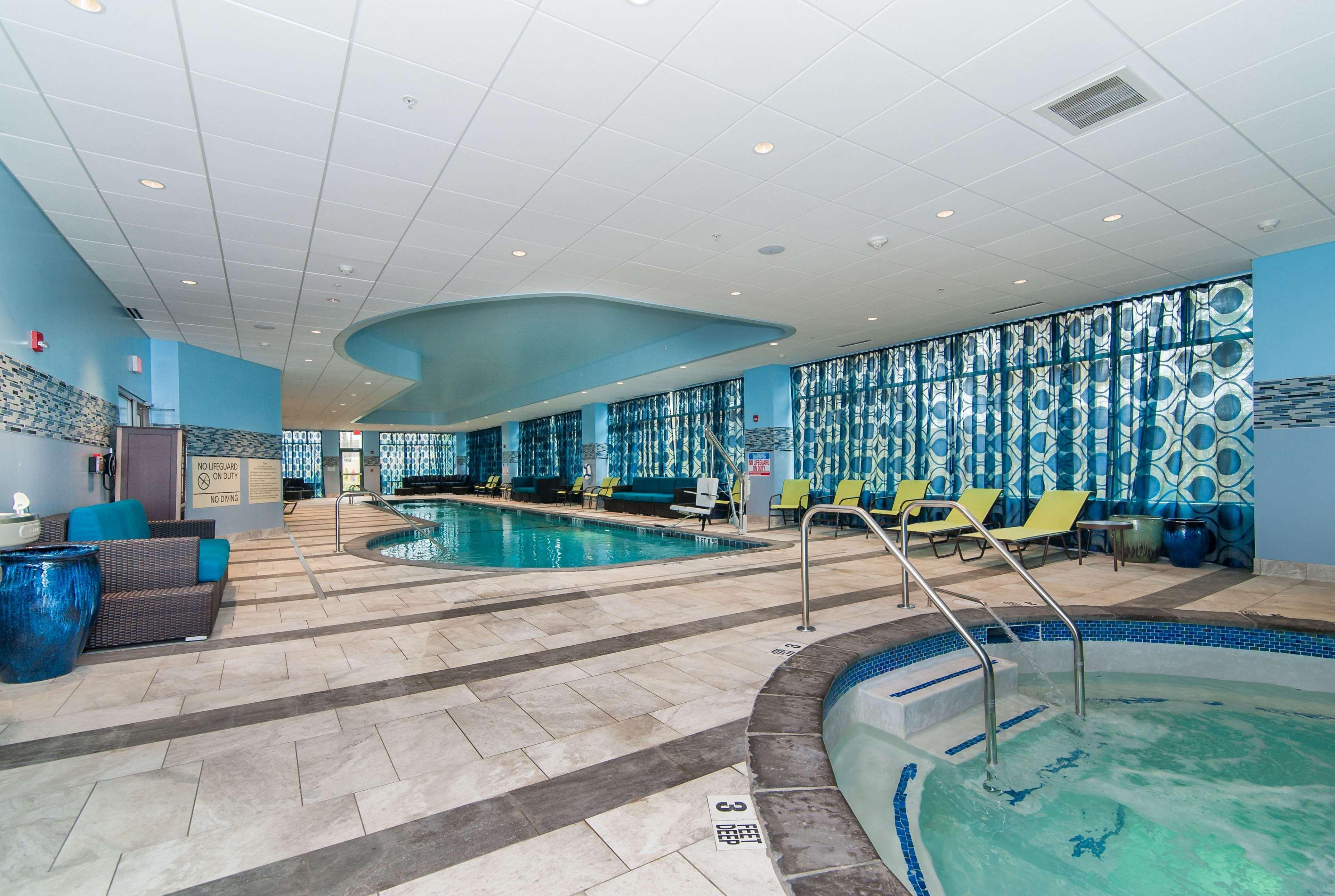 Hampton Inn Norwich Ngoại thất bức ảnh