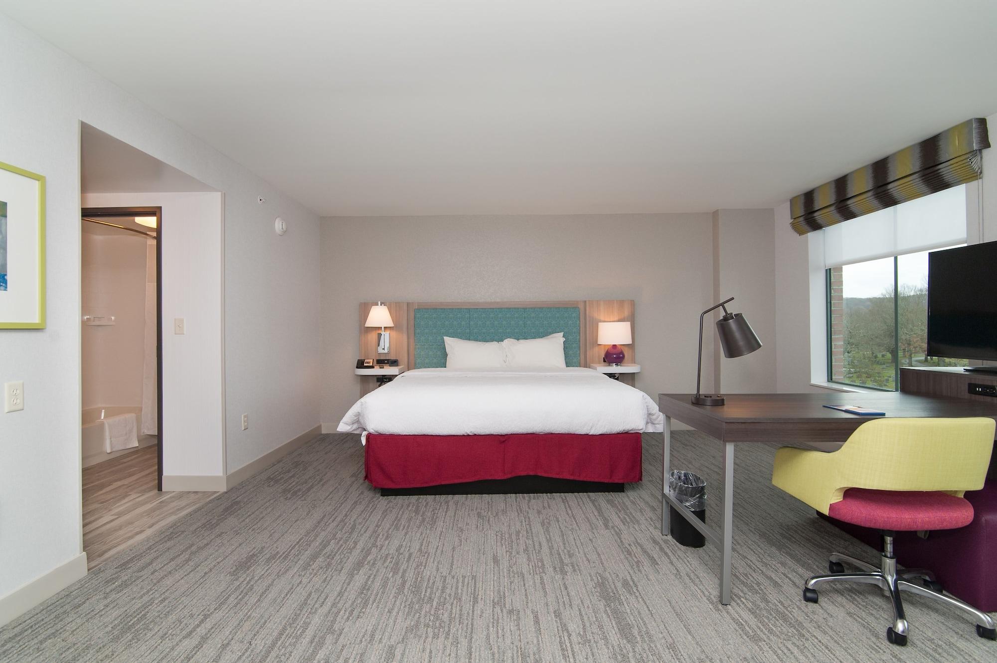 Hampton Inn Norwich Ngoại thất bức ảnh