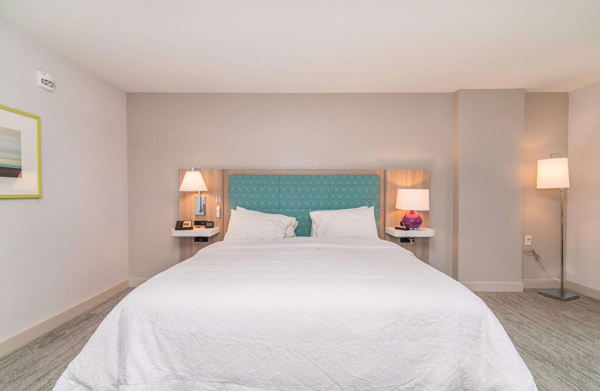 Hampton Inn Norwich Ngoại thất bức ảnh