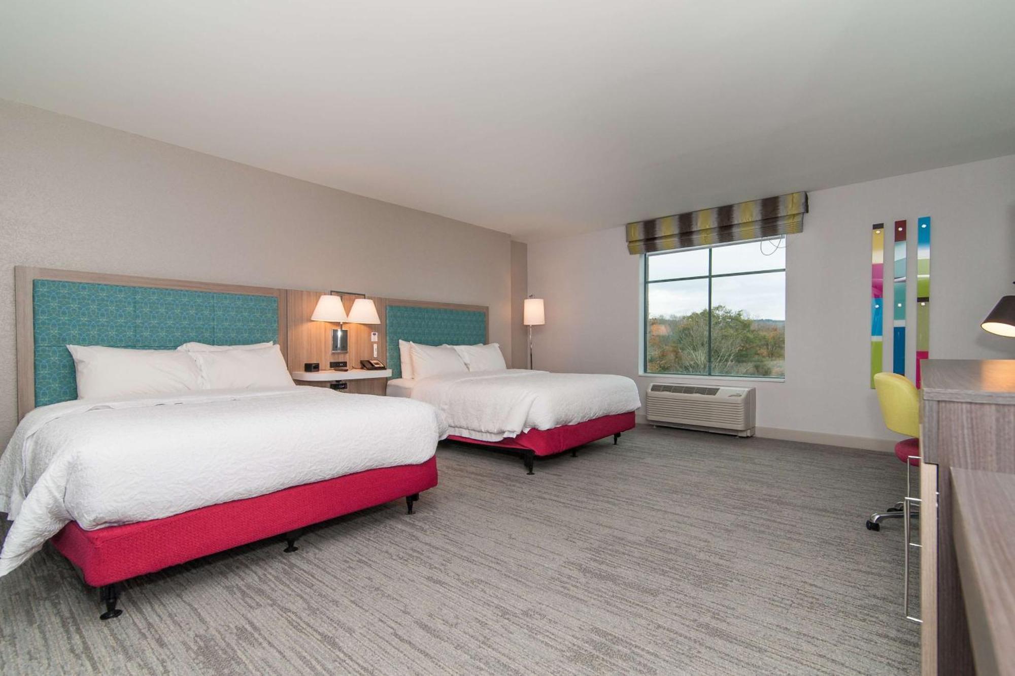 Hampton Inn Norwich Ngoại thất bức ảnh
