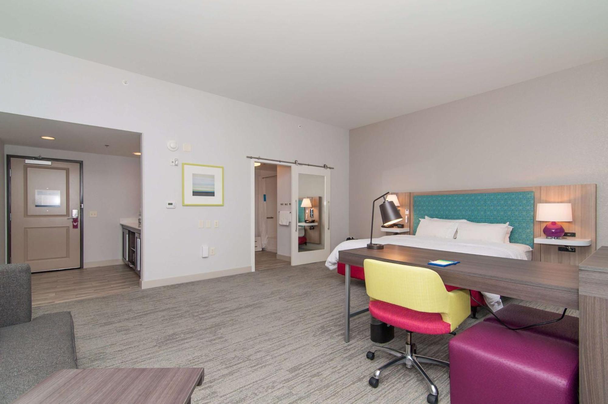 Hampton Inn Norwich Ngoại thất bức ảnh