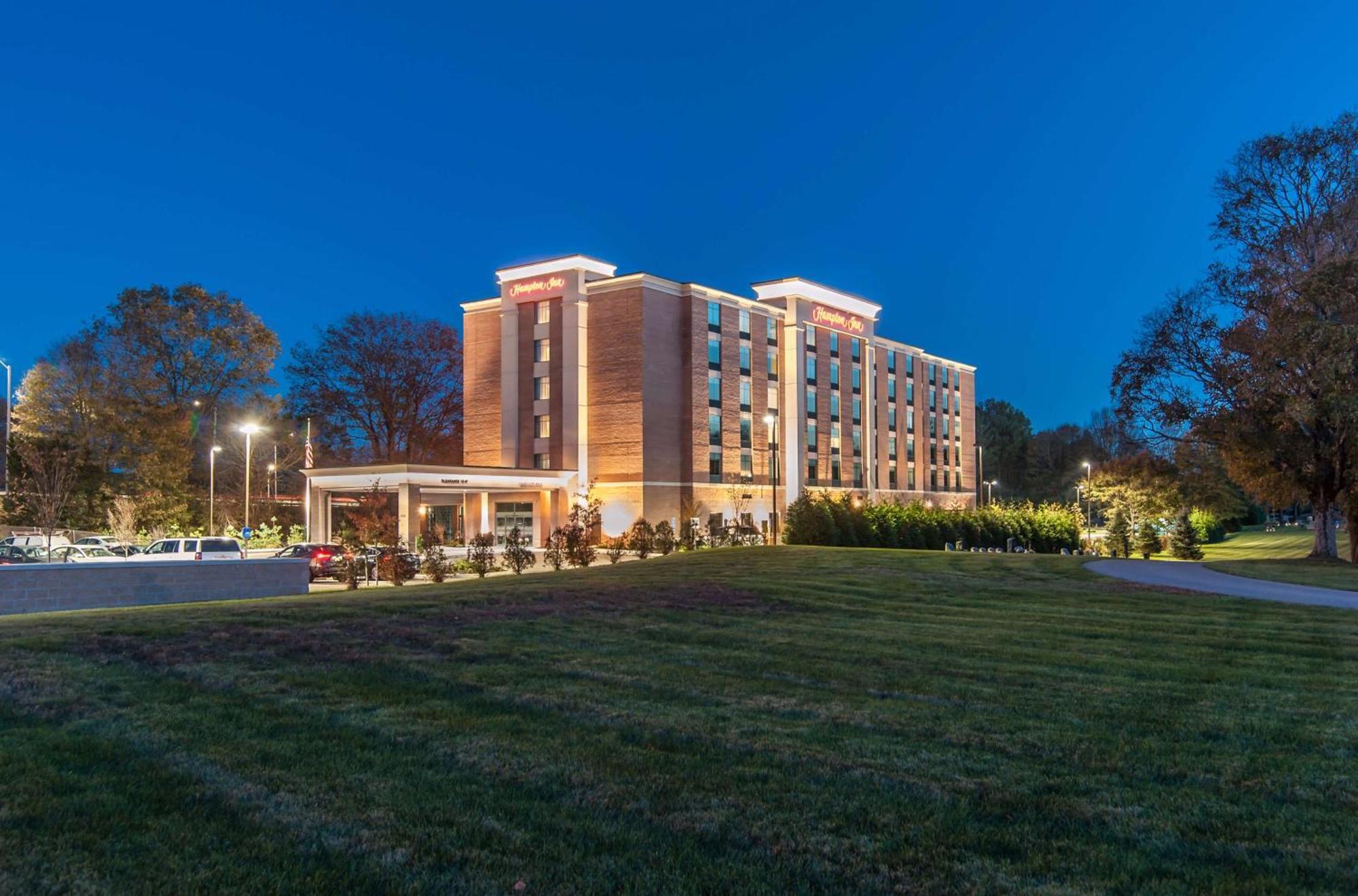 Hampton Inn Norwich Ngoại thất bức ảnh